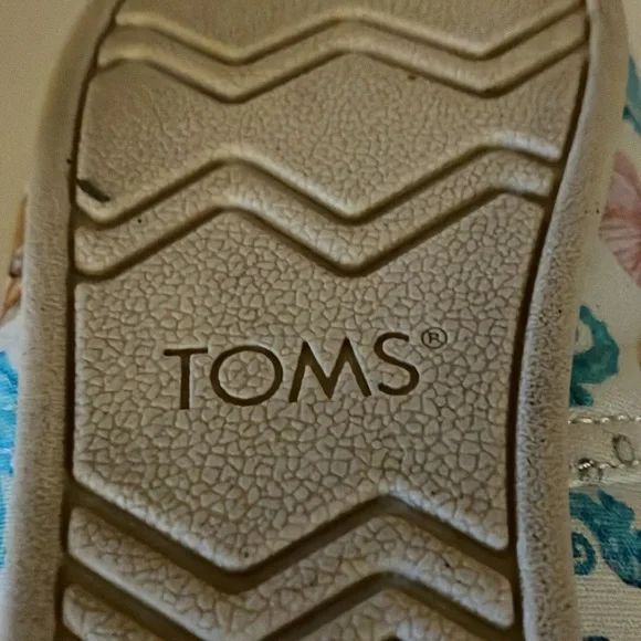 Women’s Tom AlPargata Natural Seashell Print Slip on Shoes Sz 7 1/2  EUC Canvas - Picture 4 of 9